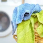 sollten-handtuecher-mit-der-waesche-gewaschen-werden-expertenargumente-und-versteckte.webp.webp